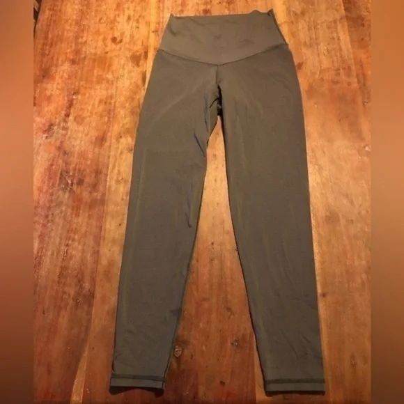 Aerie chill play move leggings - Picture 4 of 4